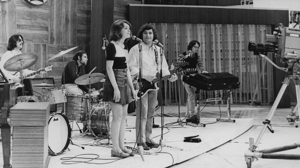 Csepregi Éva 18 évesen is gyönyörű volt