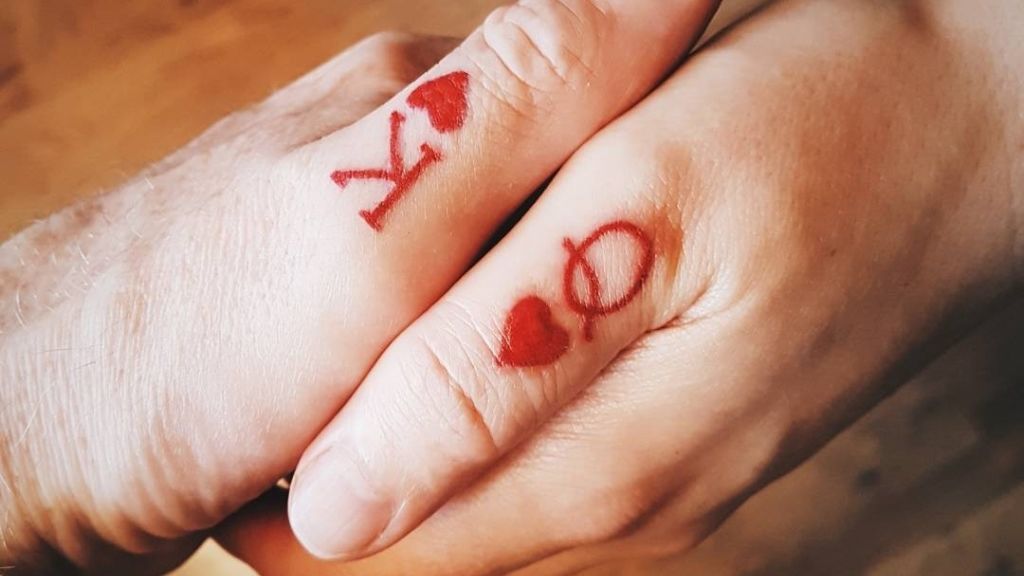 Ezek a csillagjegyek tetoválással pecsételik meg a szerelmüket