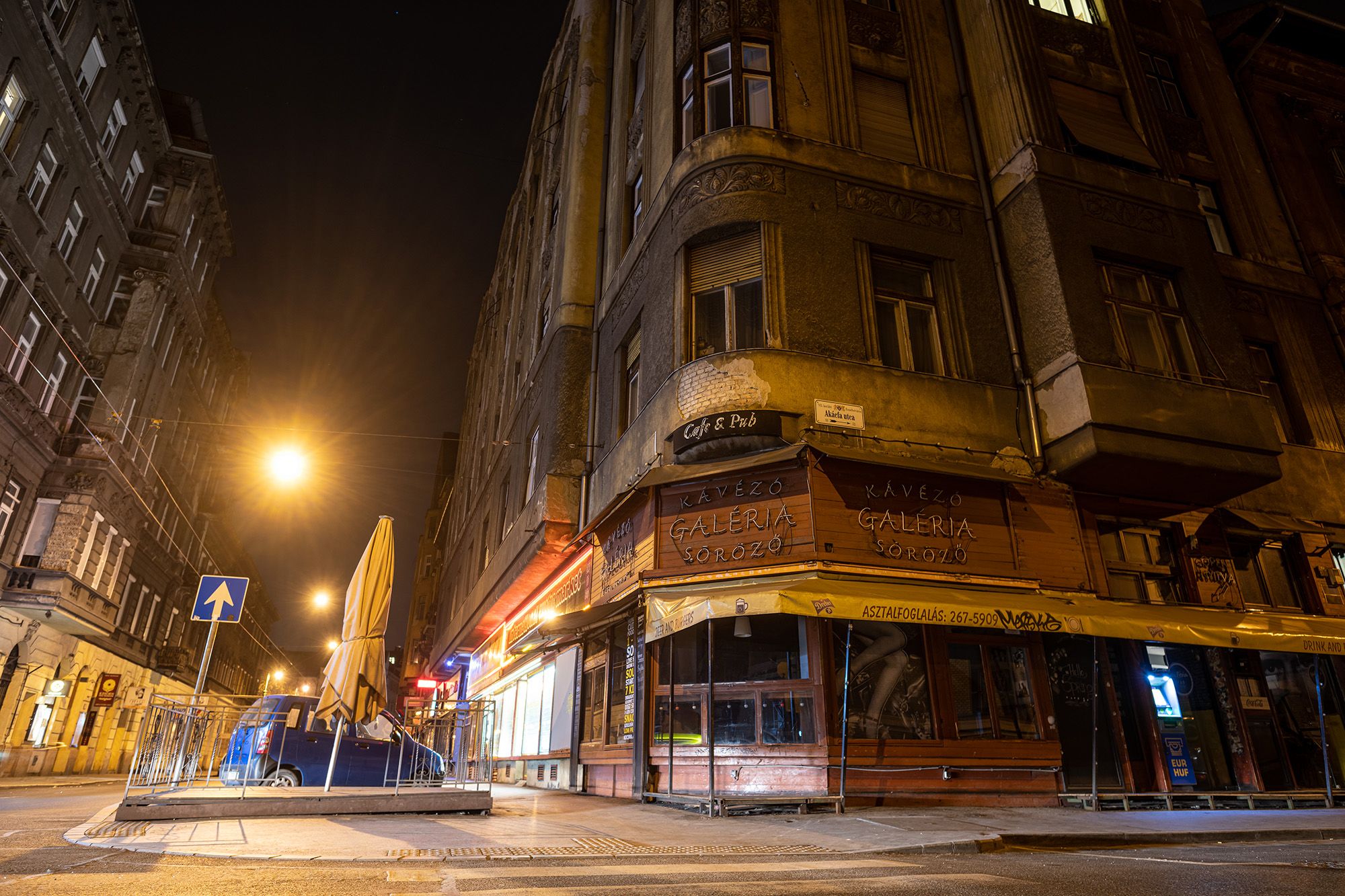 A bulinegyed egyik kocsmája a kijárási korlátozás bejelentése után