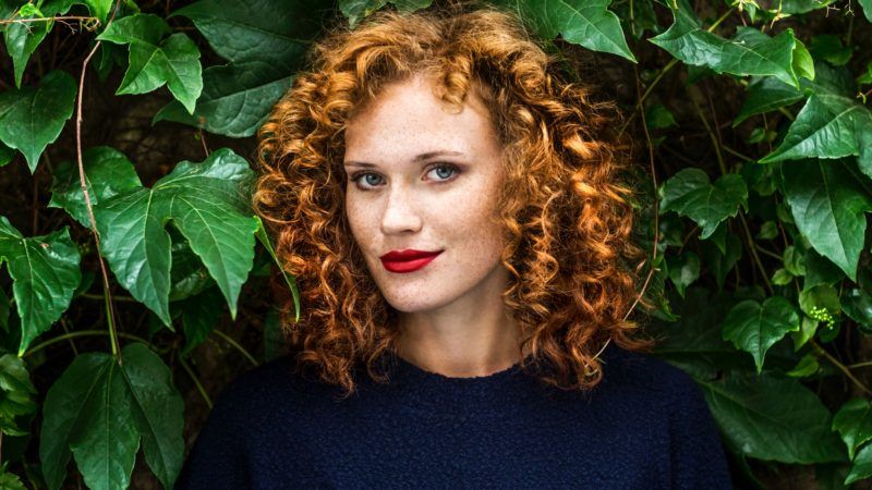 A göndör haj speciális ápolást igényel