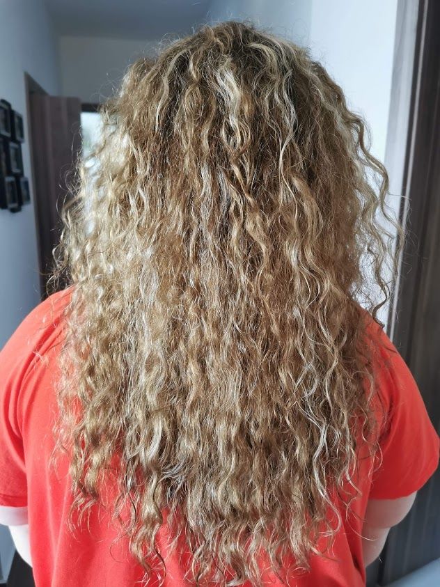 Lenmagzselé, a göndör hajúak megmentője