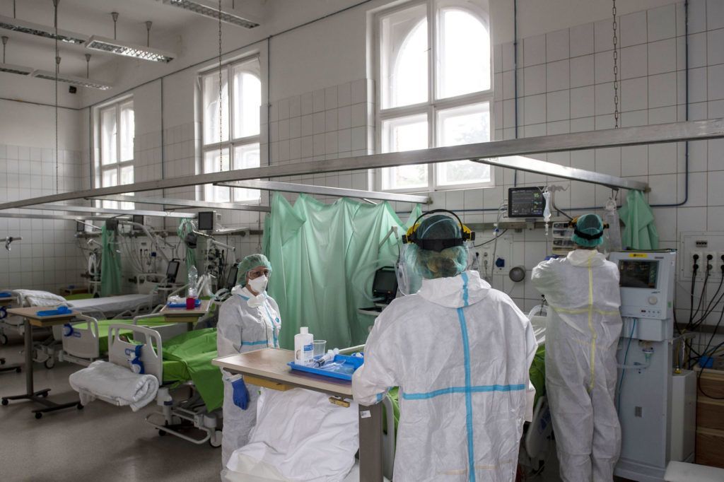 A koronavírus esete az áldozathibáztatással