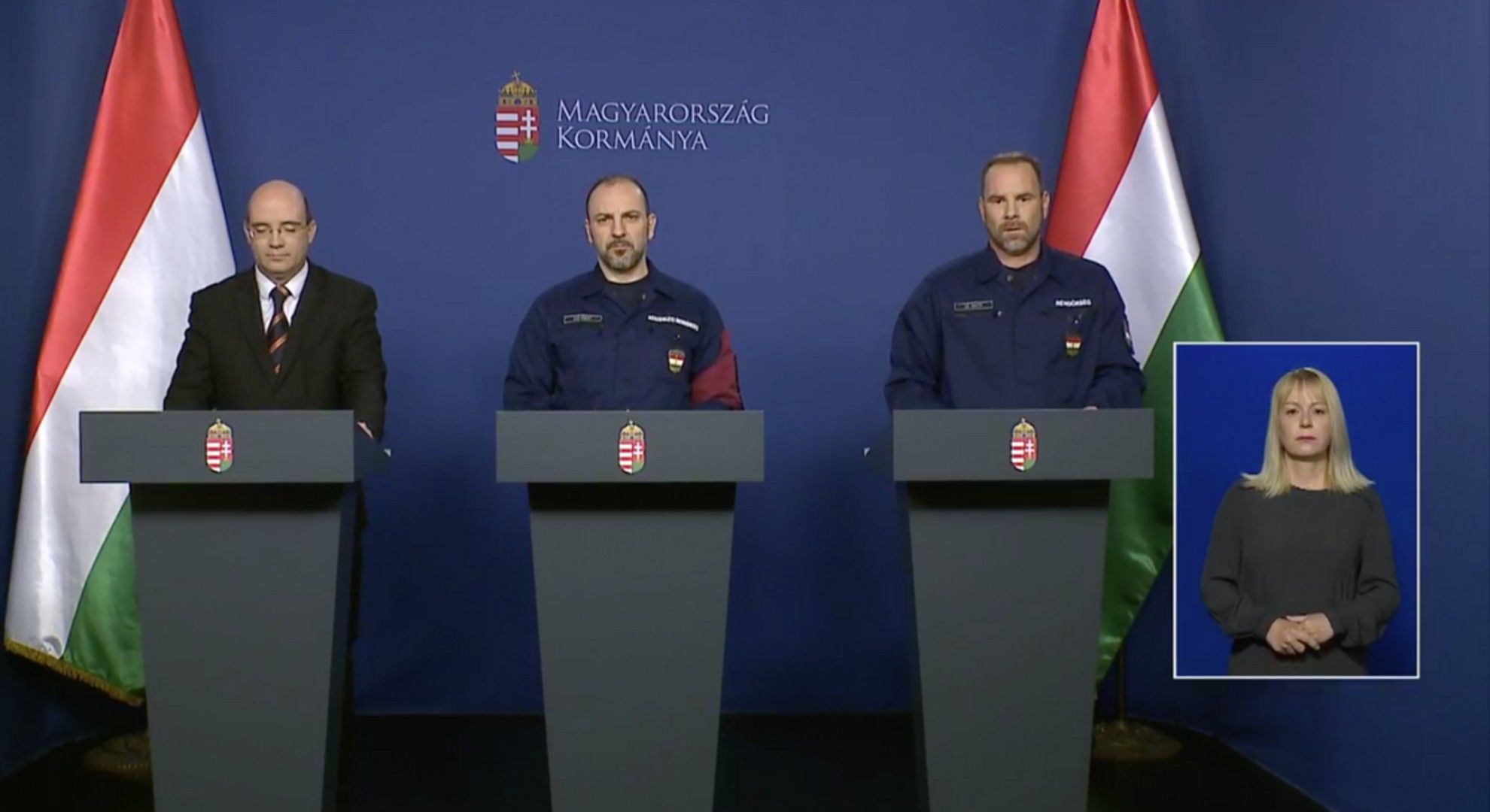 operatív törzs sajtótájékoztató iskola