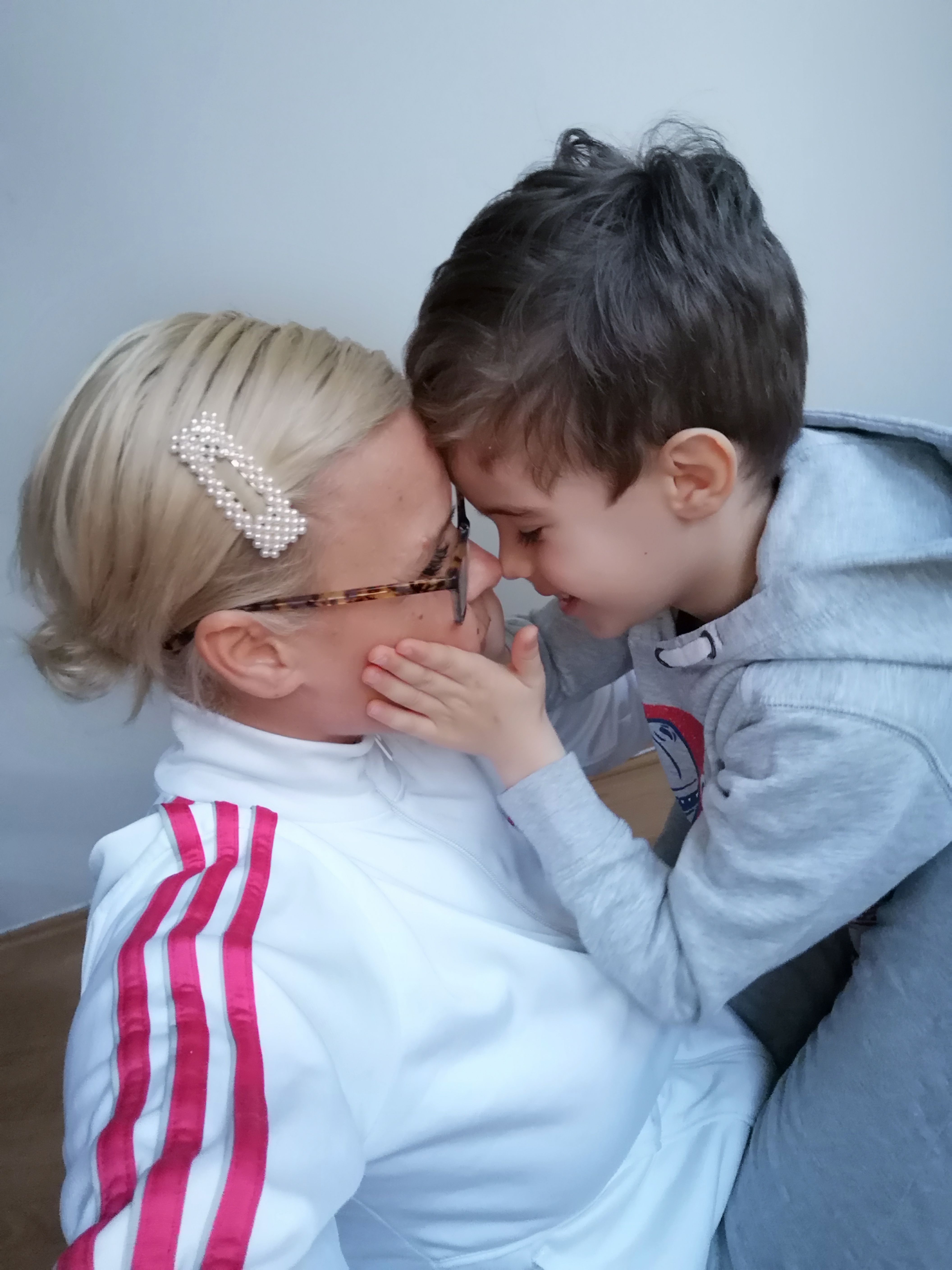 Nagyon megijedt Szögeczki Ági, amikor ledöntötte a lábáról a betegség