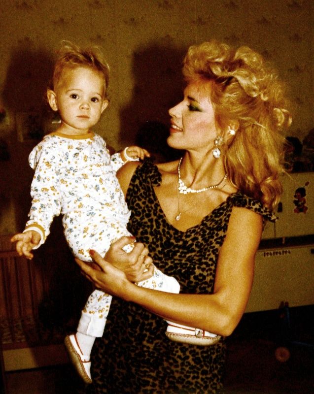 Bíró Ica és a kislánya, Brigitta