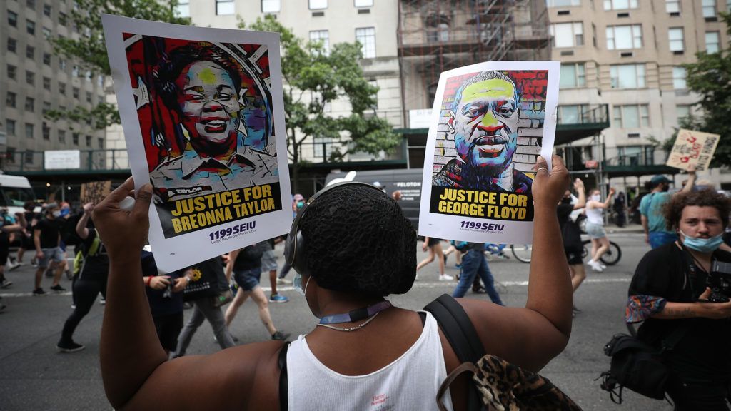 Breonna Taylor és George Floyd portréja