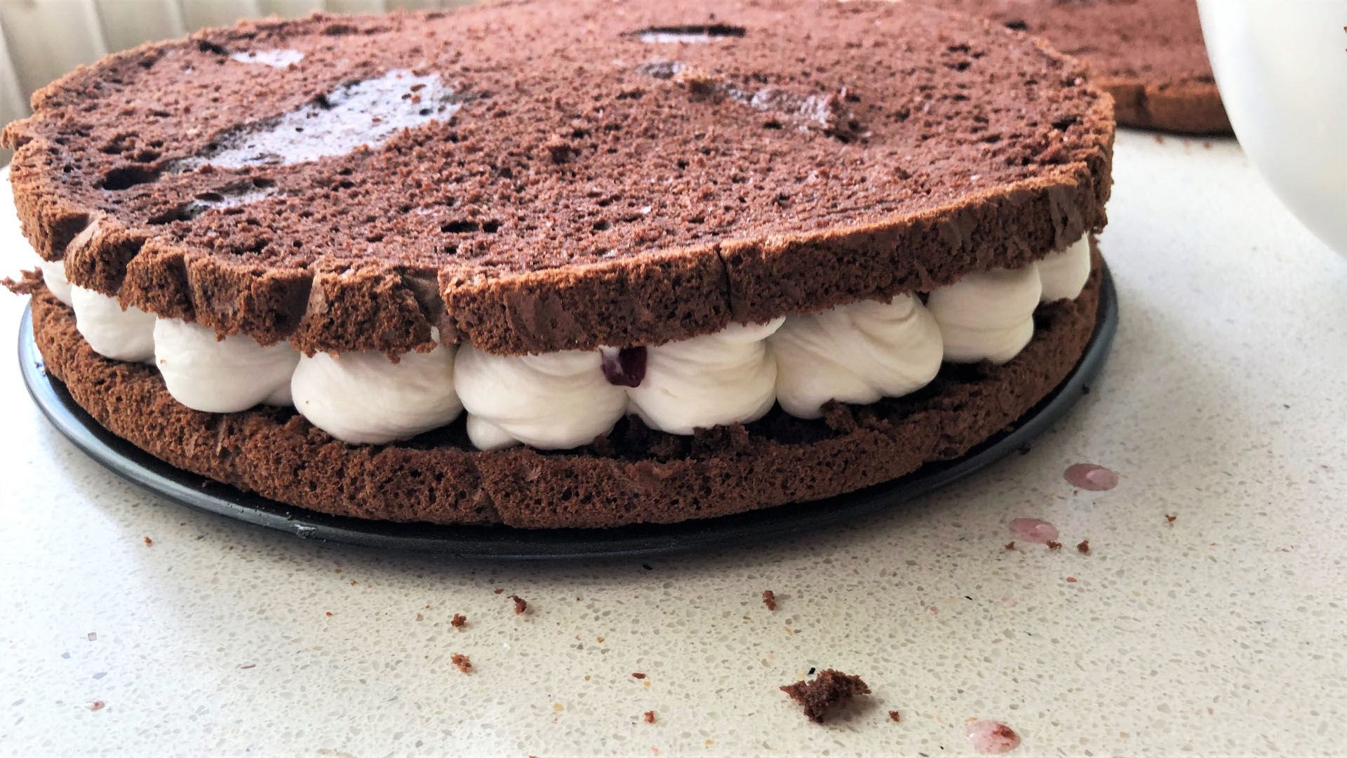 Feketeerdő torta: a meggyes sütik királynője