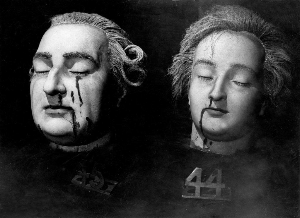 Madame Tussaud kezéhez vér és viasz tapadt