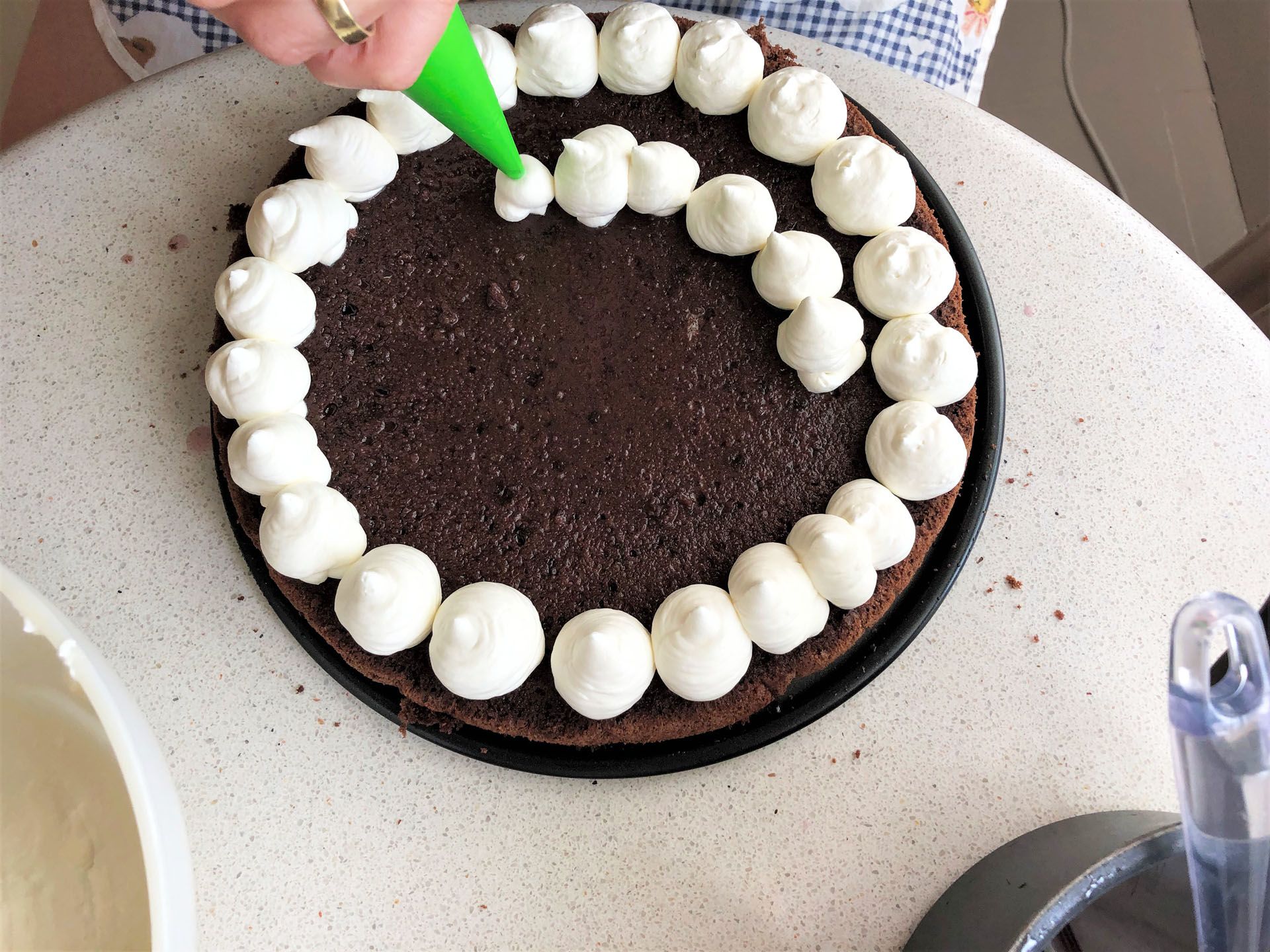 Feketeerdő torta: a meggyes sütik királynője