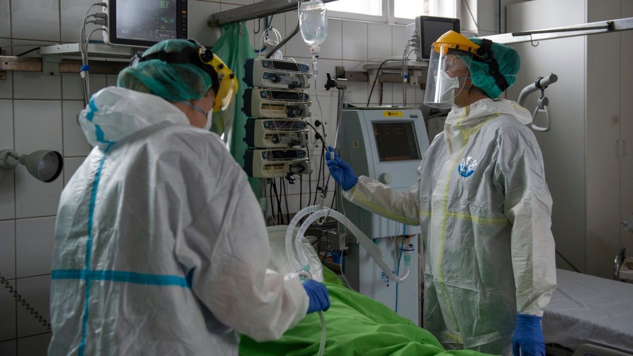 koronavírus kórház