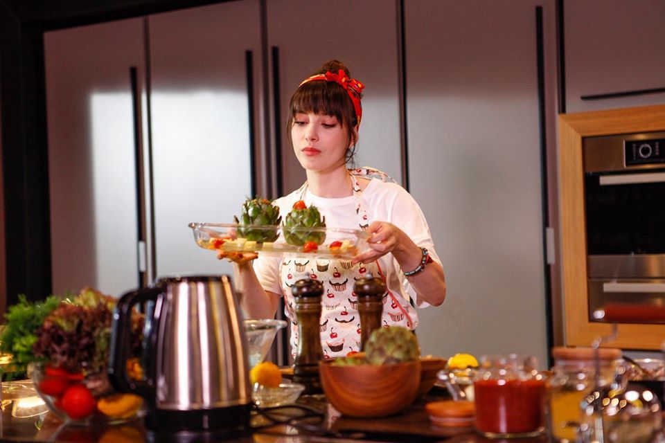 Özge Gürel A szerelem íze című török sorozatban