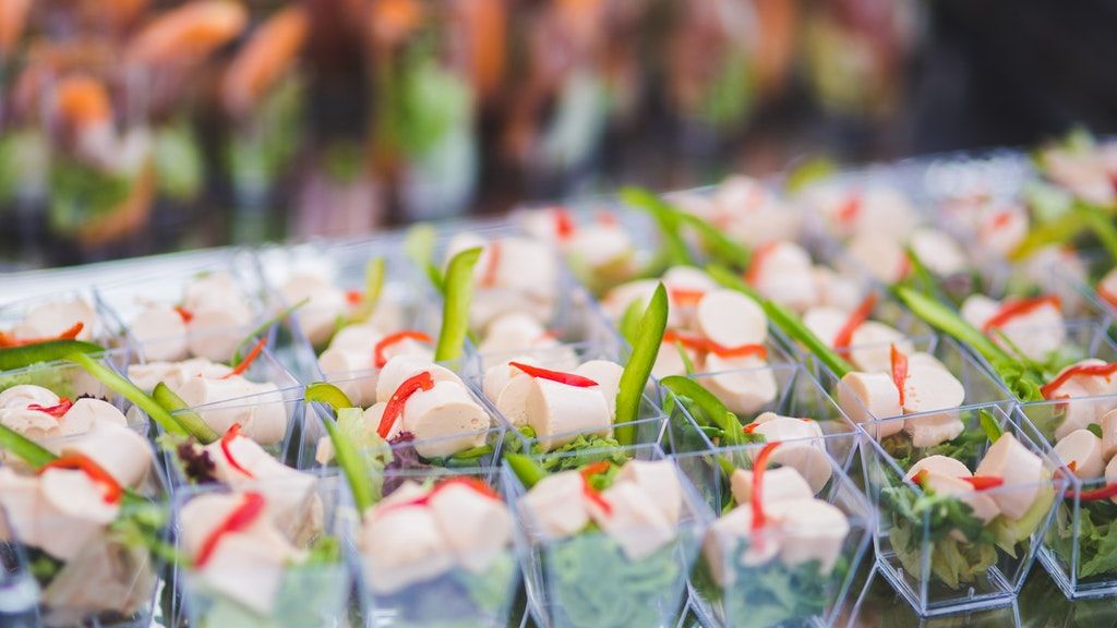 A finger food egyfajta falatka.