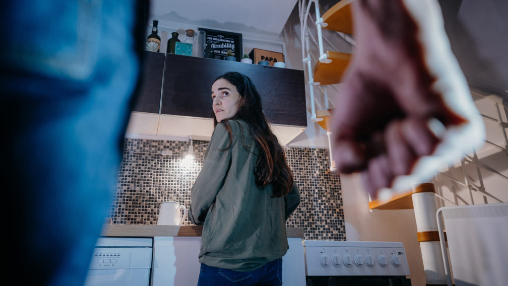 Mit tehetünk a párkapcsolati erőszak ellen