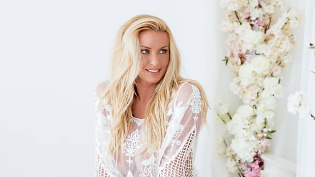 Molnár Anikó párt keres