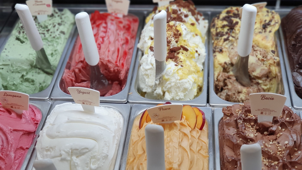 Több millió gombócot mért ki Laci bácsi