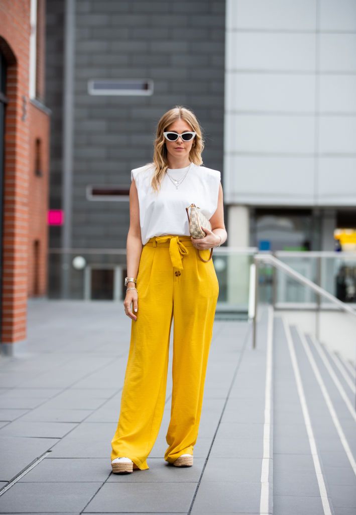 Válltöméses póló street style