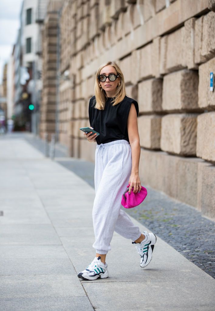 Válltöméses póló street style