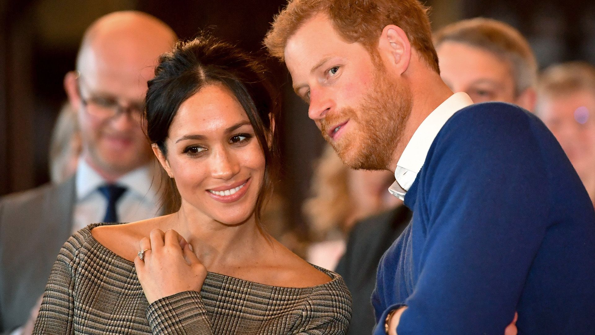Meghan hercegnét körbehízelgő kötet jelenik meg hamarosan