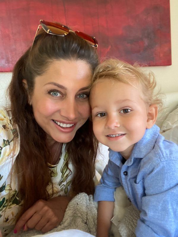 Horváth Éva a kisfiával (Fotó: Horváth Éva)