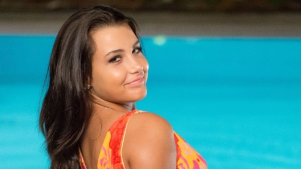 Tóth Andi bikiniben