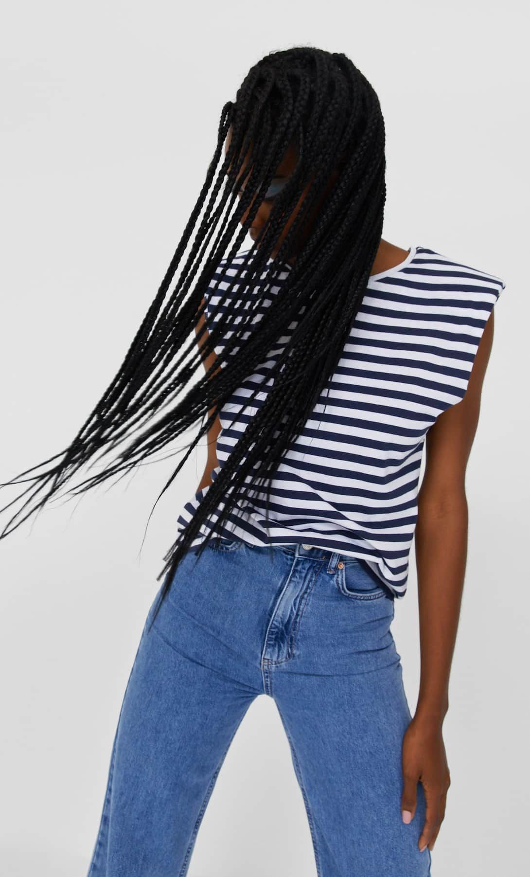 Stradivarius válltöméses póló