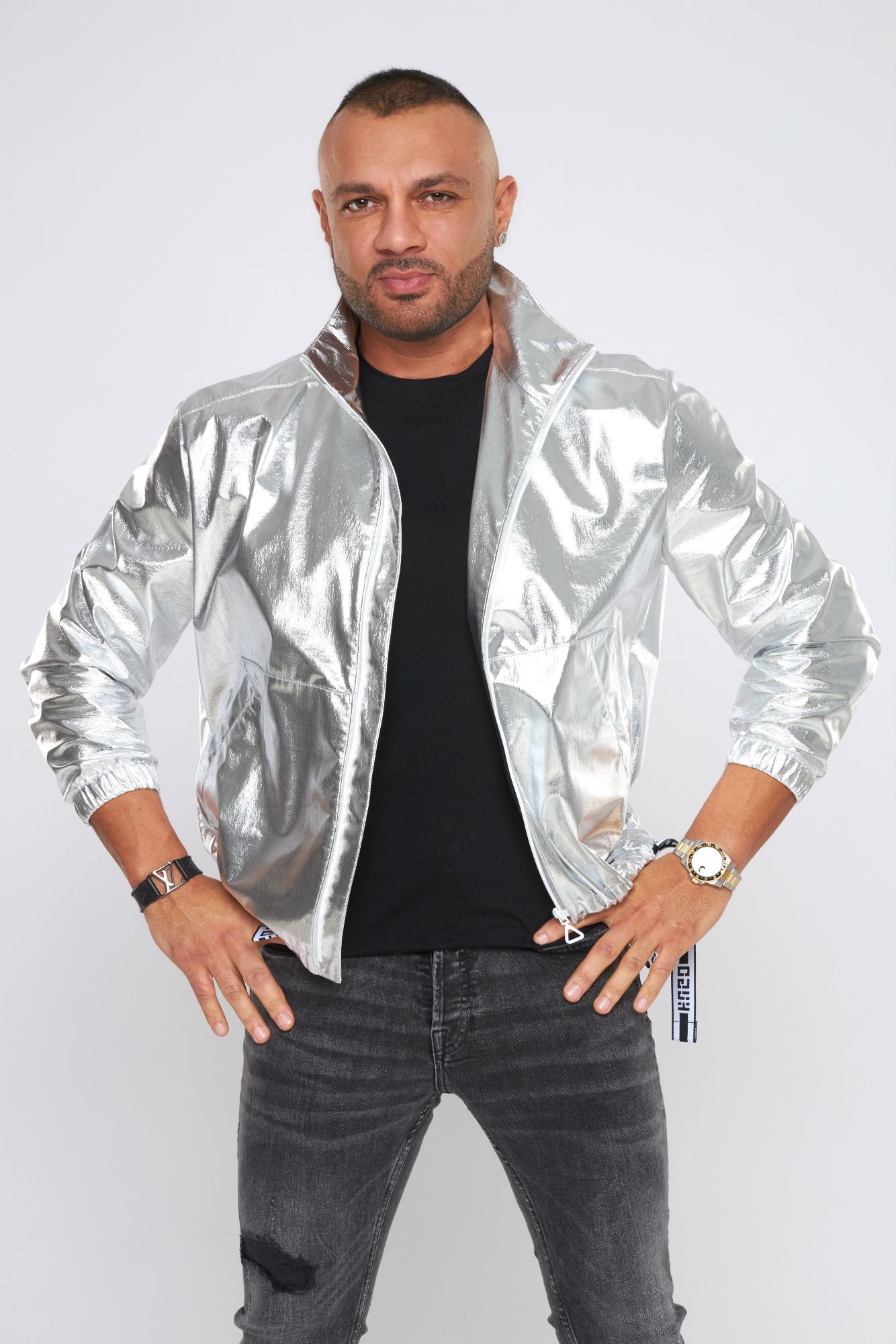 újra nyomozó lesz, ő maradt az Álarcos énekes zsűriben (Fotó: Sajtóklub)