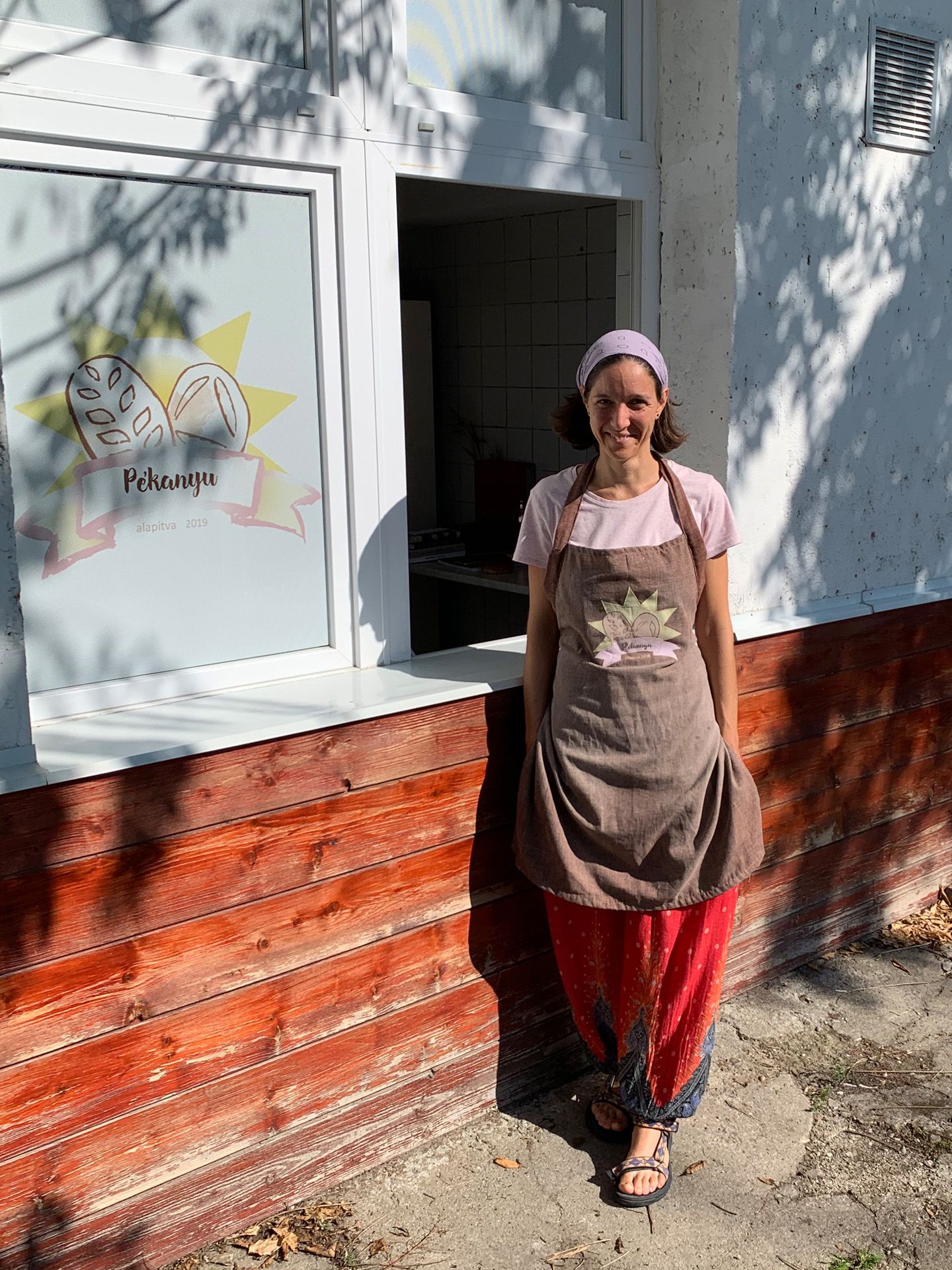 Apáthy Melinda, Pékanyu