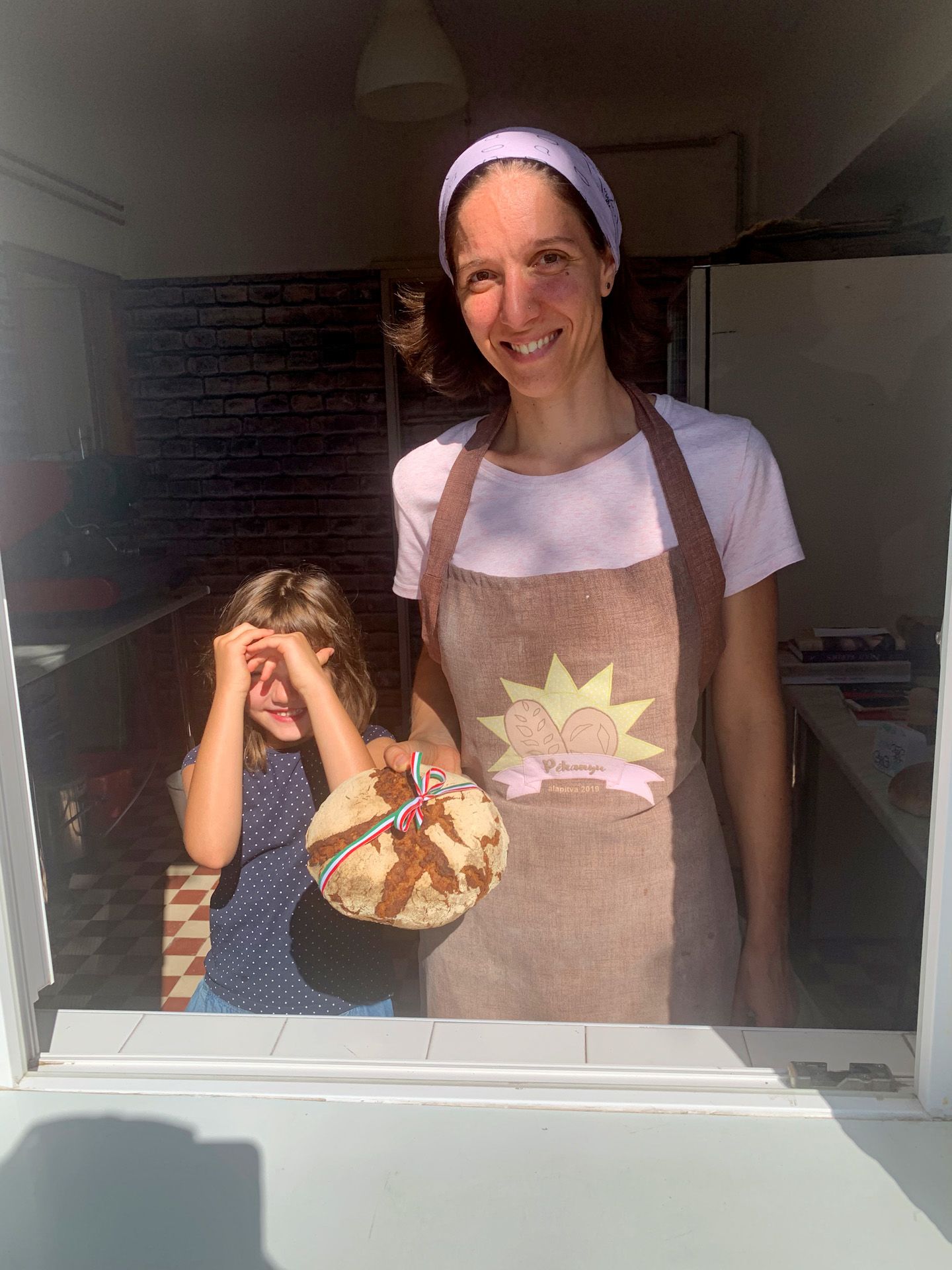 Apáthy Melinda, Pékanyu