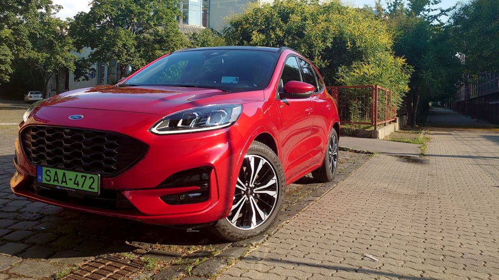 Ford Kuga: a takarékos hibrid, ami egyben sportos is