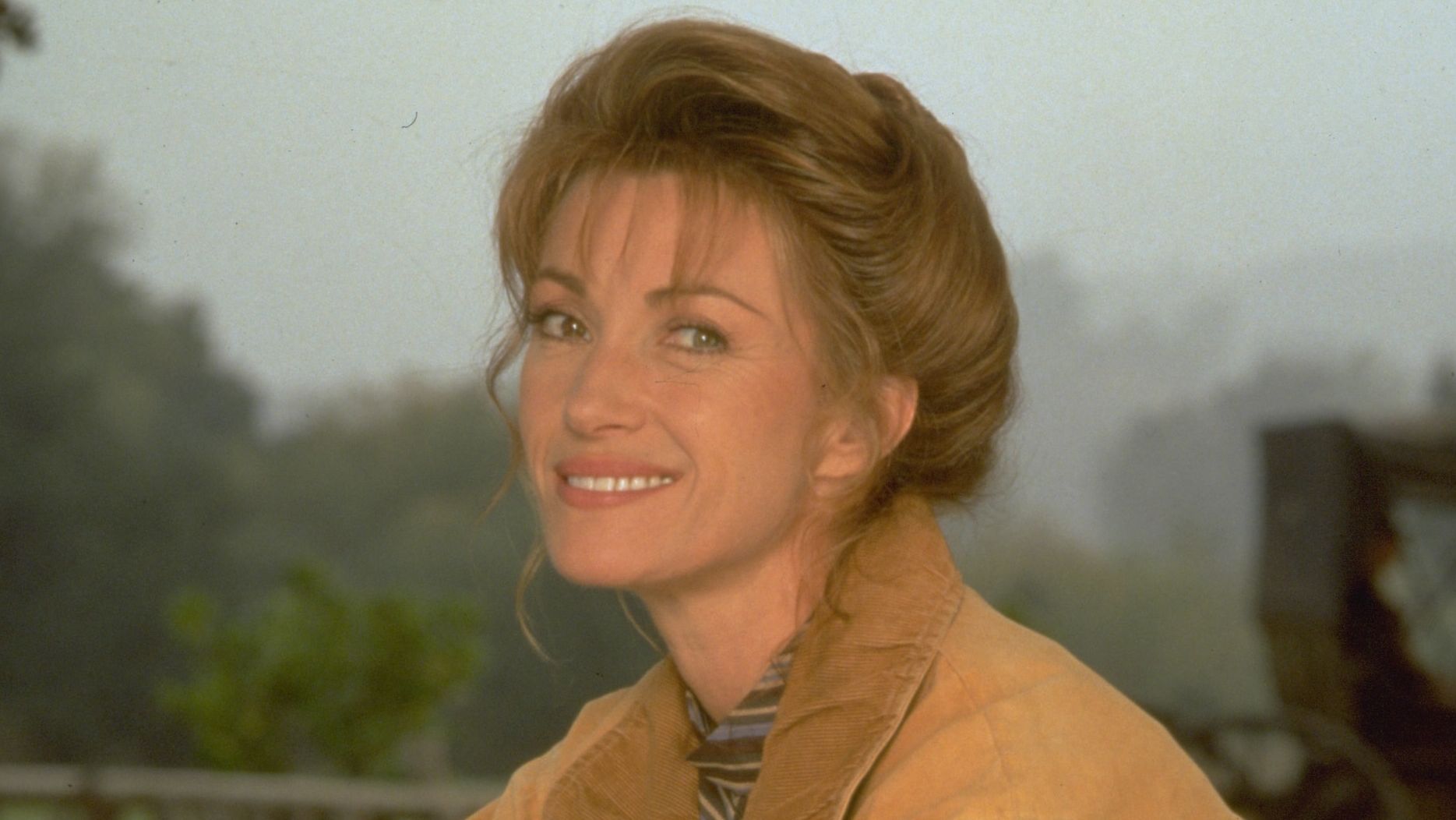 Jane Seymour Quinn doktornő szerepében