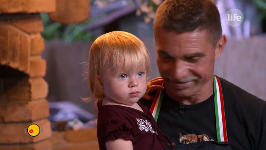 Ilyen aranyos szőke kislánya Ambrus Anna, Ambrus Attila gyereke