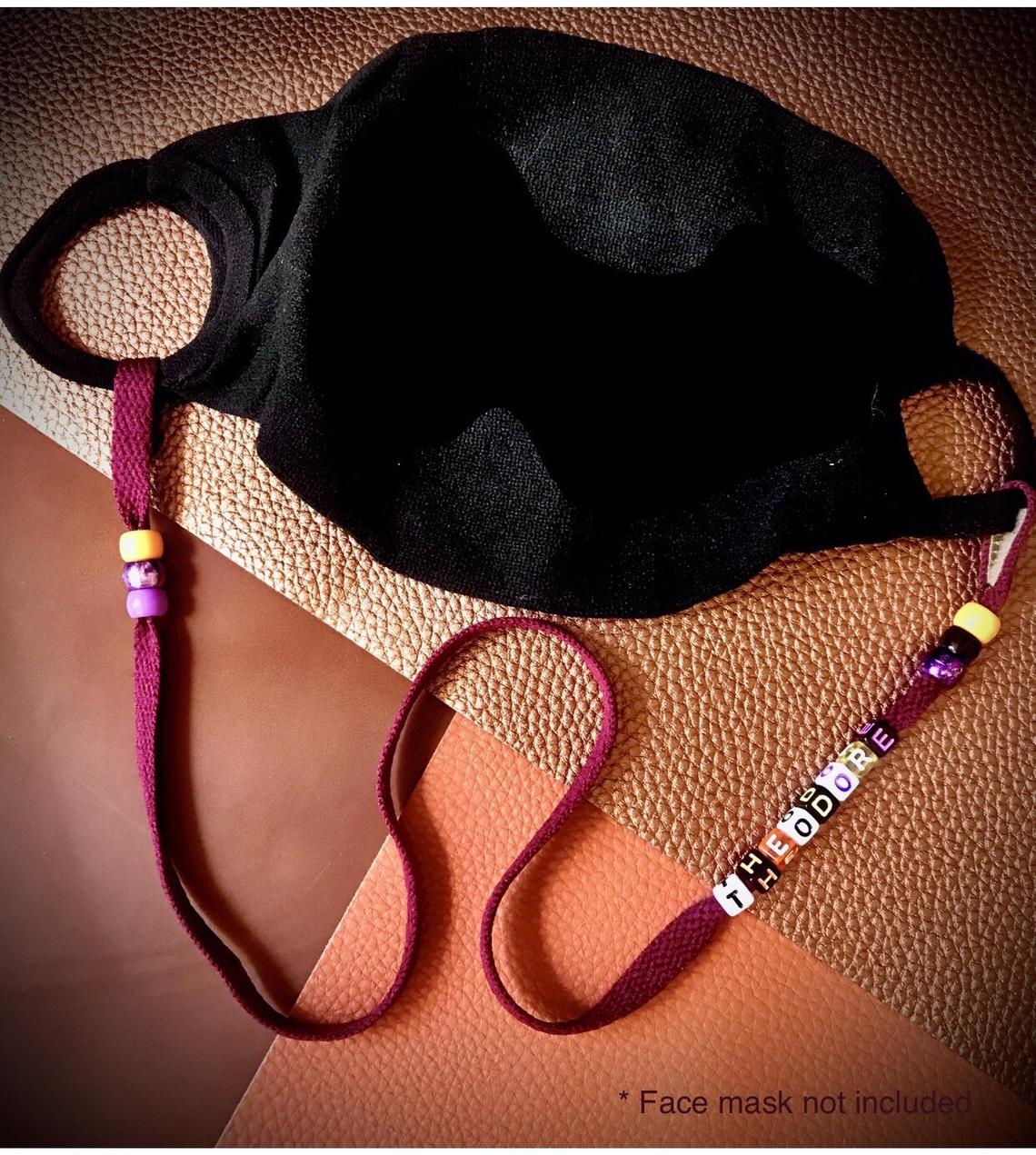 arcmaszklánc - Etsy/ThunderandLumley