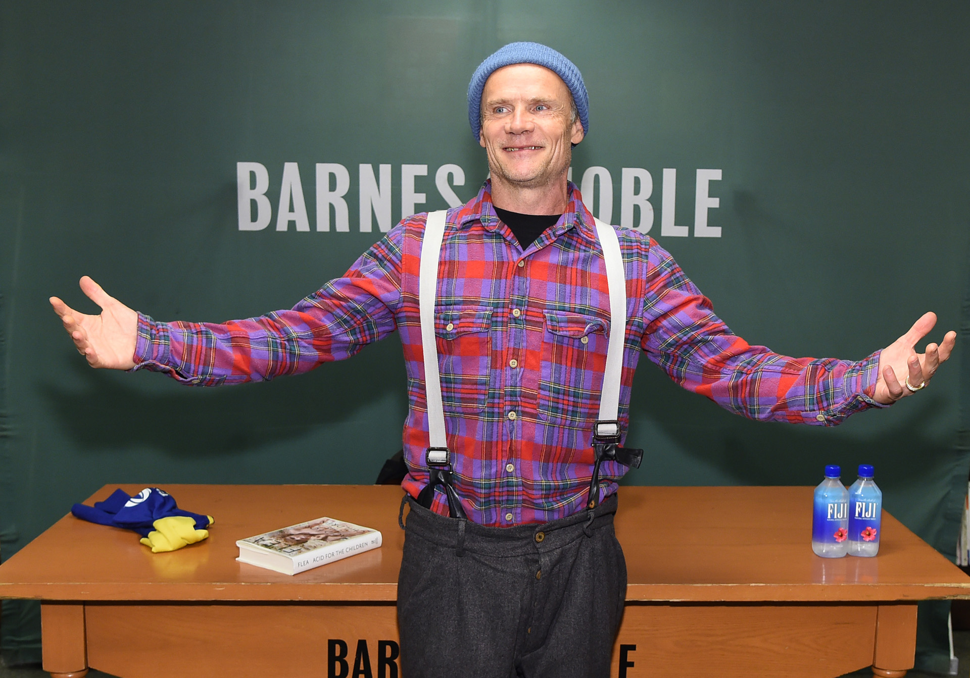 NEW YORK, NEW YORK - NOVEMBER 05: Flea of the Red Hot Chili Peppers signs copies of his new book "Acid For The Children" at Barnes &amp; Noble, 5th Avenue on November 05, 2019 in New York City. Jamie McCarthy/Getty Images/AFP