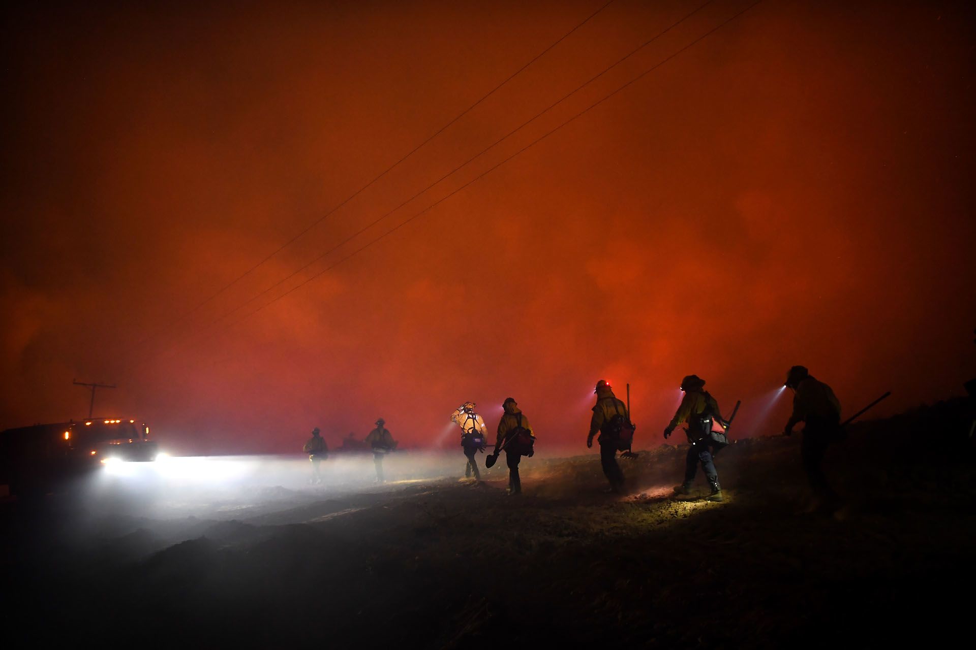 Kaliforniában története legnagyobb tűzvésze pusztít