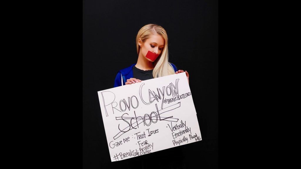 Nehéz komolyan venni Paris Hilton dokumentum filmjét