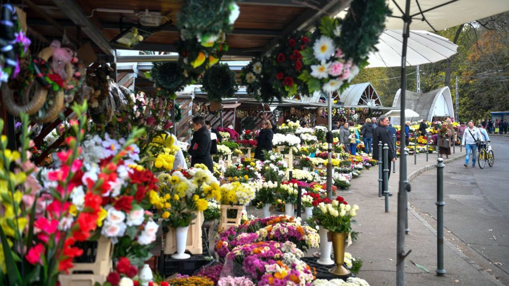 Virágok halottak napjára