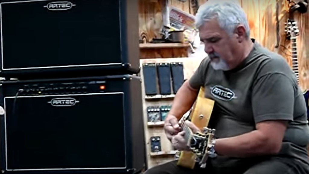 Tornóczky Ferenc a színpadon még tíz évvel ezelőtt (fotó: YouTube)