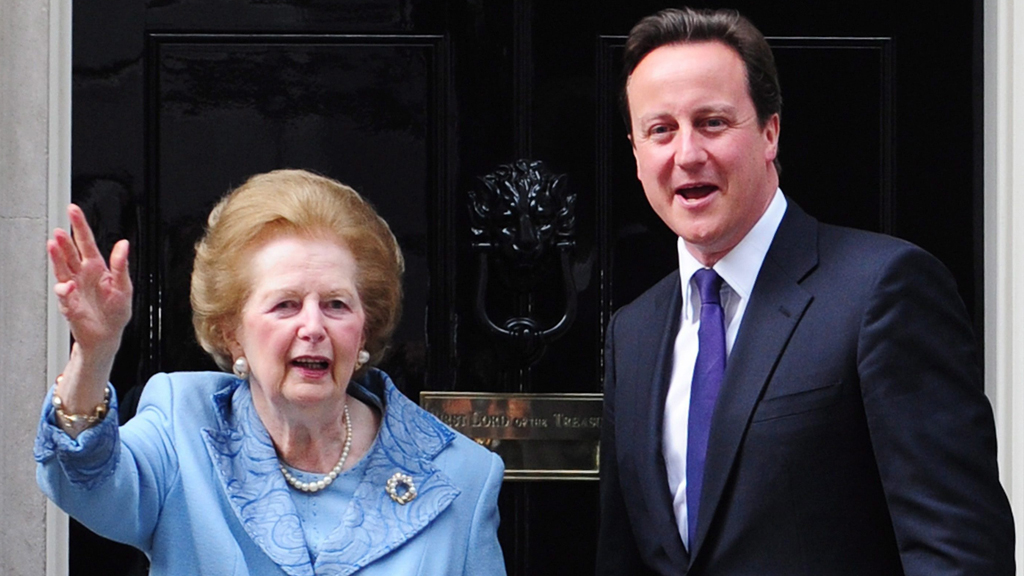 A 2013-ban elhunt Thatcher 2010. június 8-án David Cameron akkori brit miniszterelnökkel / Fotó: MTI/EPA/Facundo Arrizabalaga