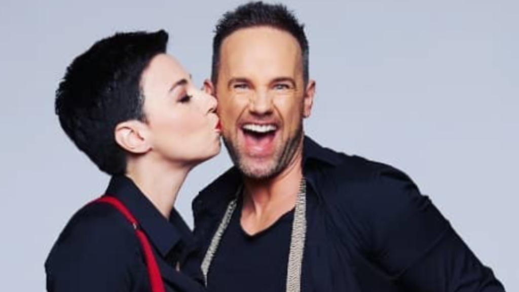 Járai Máté és Járai Kíra beteg, az ágyból jelentkeztek be