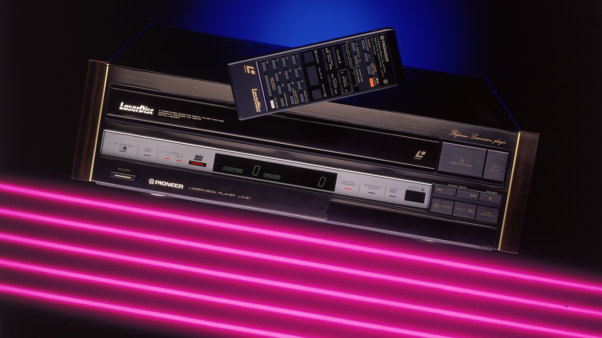 Pioneer LaserDisc-lejátszó a 80-as évekből