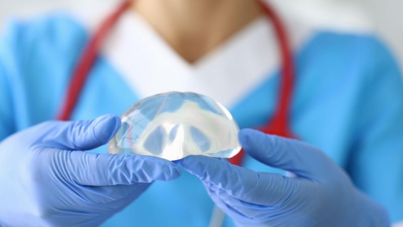 Szilikon implantátum