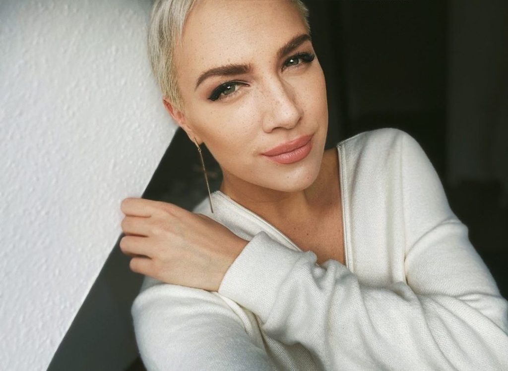 Úgy érzem, gyakran rajtunk közszereplőkön engedik ki a gőzt