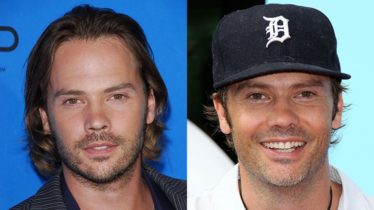 Barry Watson 2006-ban és 2013-ban. 