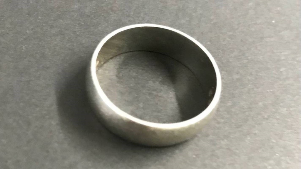 Előkerült az elveszett gyűrű