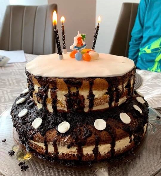 Pucér emeletes torta a lá 2020