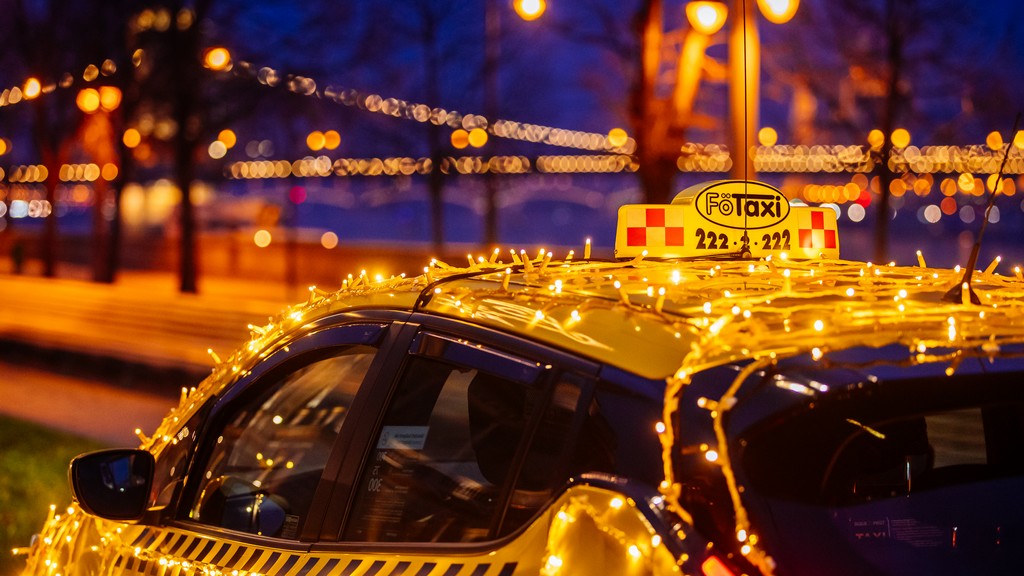 A fénytaxival pikk-pakk adventi hangulatba kerülhetsz