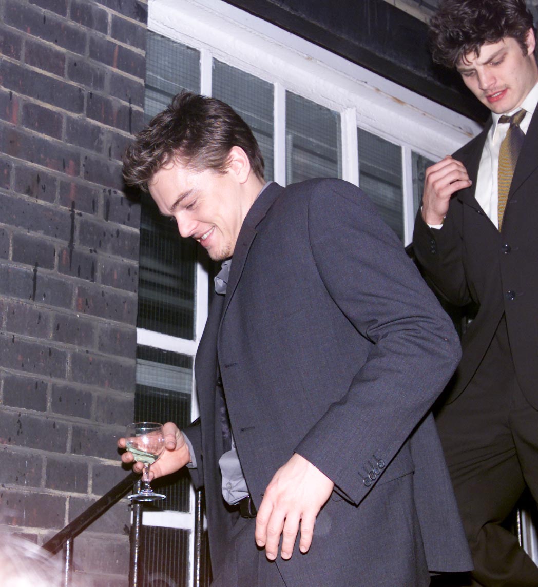 Régen minden jobb volt: az okostelefonok előtt a sztárok még sokkal vadabbul buliztak