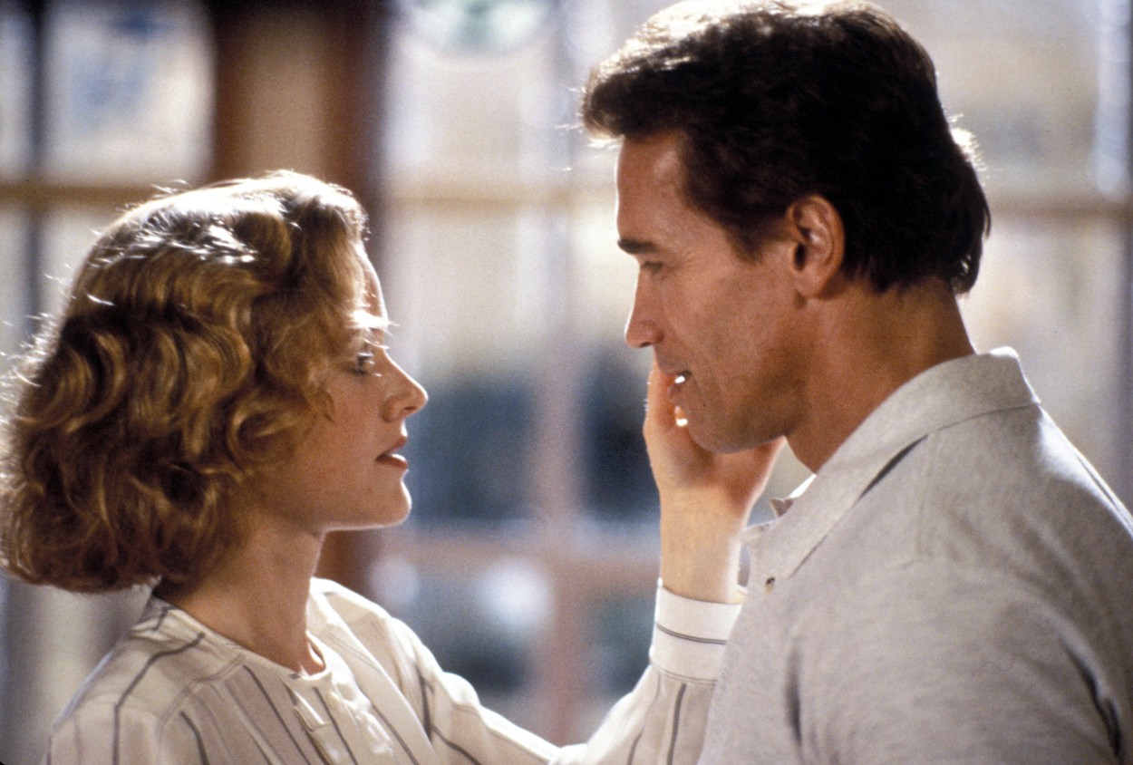 Penelope Ann Miller és Arnold Schwarzenegger az Ovizsaruban (fotó: Profimédia)