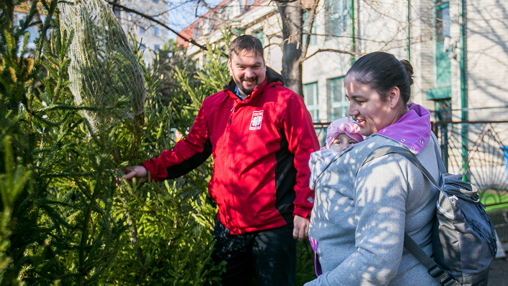 "Tárjátok ki a szíveteket" – így segít a Karitász adventben (X)