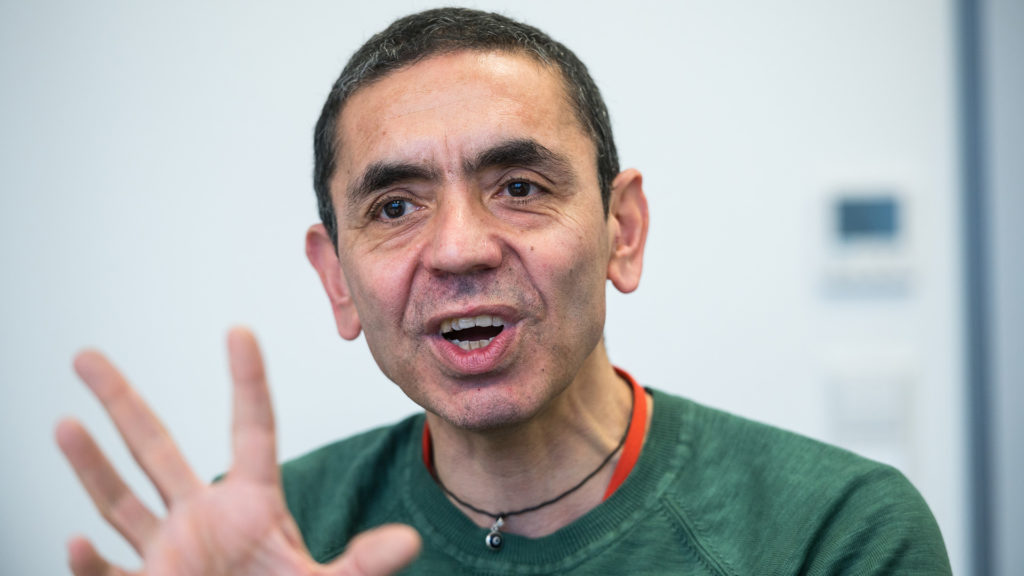 Valószínűleg hatásos a mutálódott koronavírus ellen a Pfizer/BioNTech vakcinája